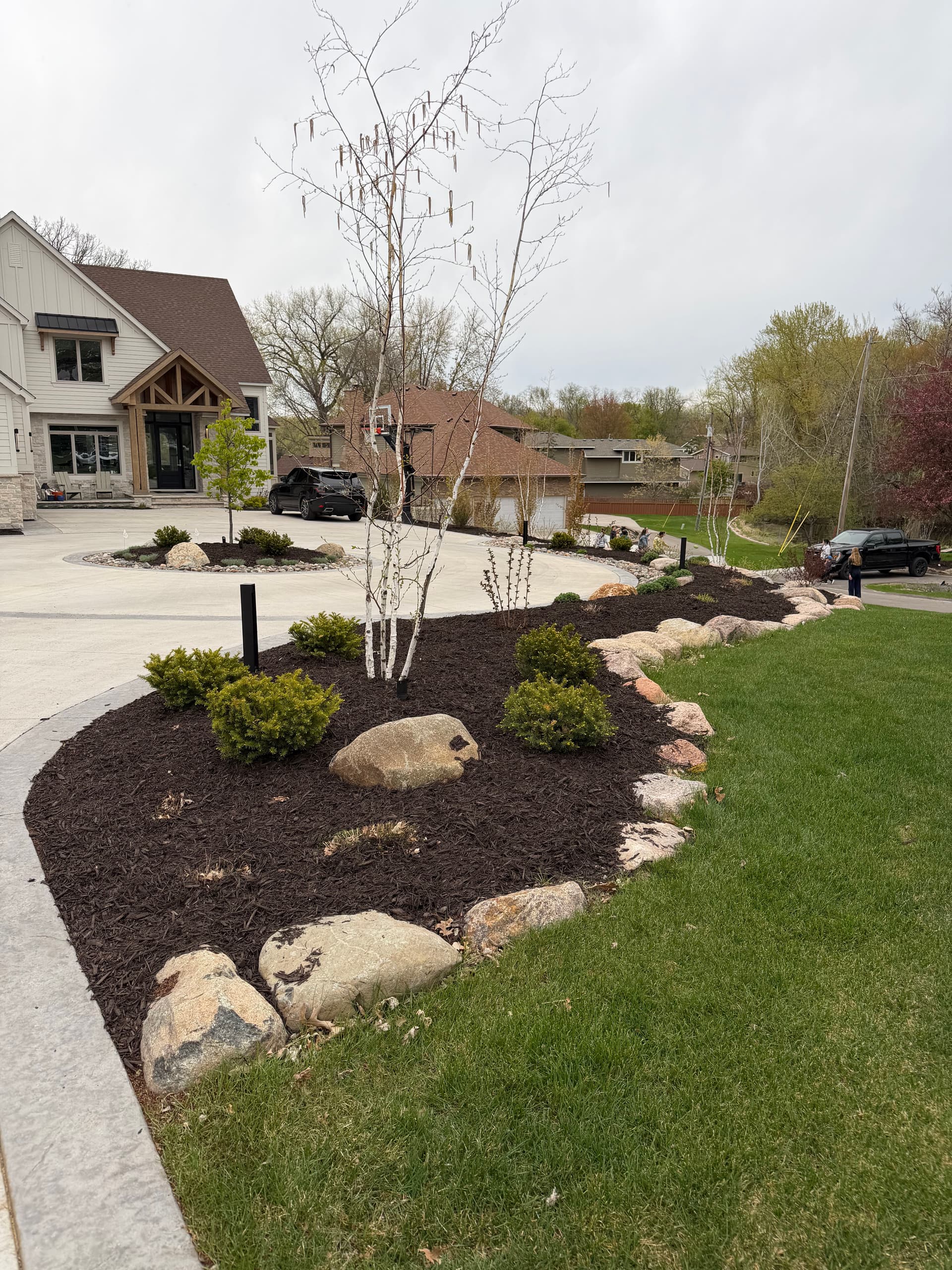 Gallery photos for Fresh Mulch Installs Keeping Shoreview Landscapes Sharp: Image #1